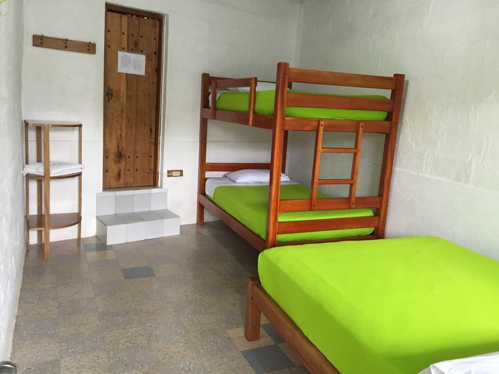 Hostal El Paisano Puerto Misahuallí Pokój zdjęcie