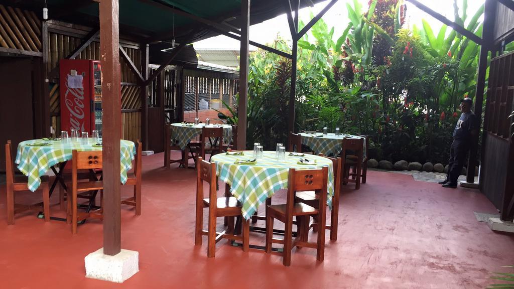 Hostal El Paisano Puerto Misahuallí Zewnętrze zdjęcie